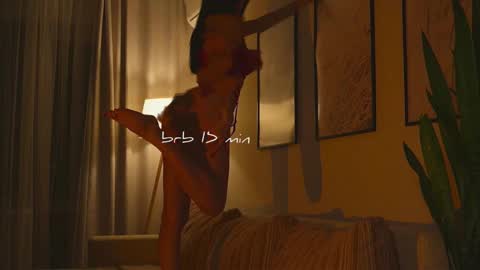 Snapshot of xxx_sunset chatting on March 30, 2026, 12:50 pm Molly online show from March 30, 2026, 12:50 pm