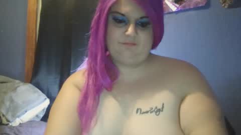 Snapshot of xxxalexisslutxxx chatting on December 4, 2024, 7:06 am AlexisDiamondxxx online show from December 4, 2024, 7:06 am