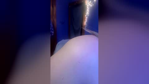 Snapshot of xxxalexisslutxxx chatting on March 4, 2026, 8:42 am AlexisDiamondxxx online show from March 4, 2026, 8:42 am