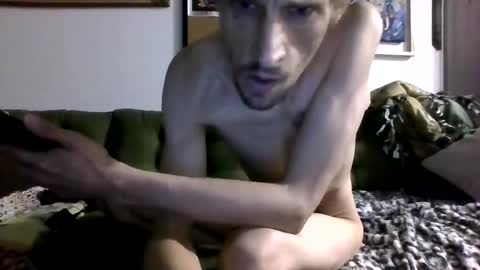 Snapshot of xxxboy23xo chatting on October 20, 2025, 6:52 pm xxxboy23xo online show from October 20, 2025, 6:52 pm