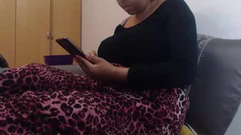 Ayanda online show from November 10, 2025, 2:16 pm