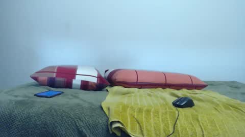 Snapshot of xxxbustybabe27x chatting on March 3, 2026, 12:11 pm Ayanda online show from March 3, 2026, 12:11 pm