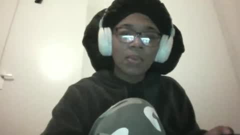 Snapshot of xxxdanidoomsdayxxx chatting on February 14, 2026, 2:30 am Danielle online show from February 14, 2026, 2:30 am