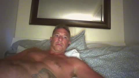 Snapshot of xxxelentdick chatting on January 14, 2025, 10:38 am deeeeznutz online show from January 14, 2025, 10:38 am