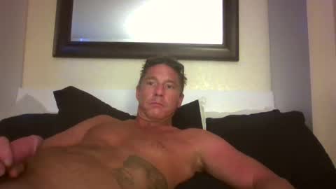 Snapshot of xxxelentdick chatting on March 7, 2025, 12:34 pm deeeeznutz online show from March 7, 2025, 12:34 pm