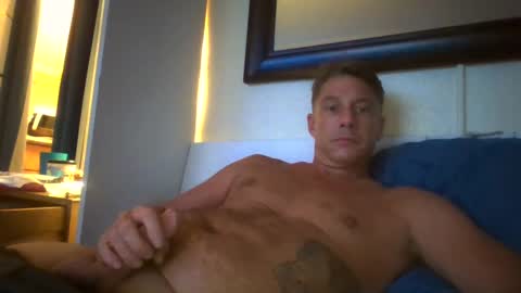 Snapshot of xxxelentdick chatting on September 29, 2025, 4:28 am deeeeznutz online show from September 29, 2025, 4:28 am