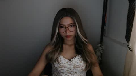 Snapshot of xxxforyouonlyxxx chatting on January 27, 2025, 6:09 am inday pinay online show from January 27, 2025, 6:09 am