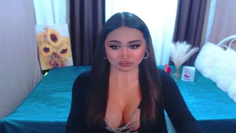 Snapshot of xxxgiganticoliviacummerxxx chatting on May 4, 2026, 12:28 am OLIVIA online show from May 4, 2026, 12:28 am
