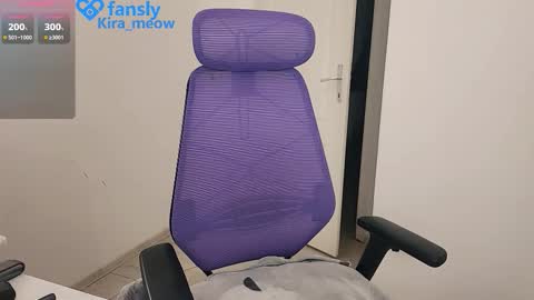 Snapshot of xxxhentaition chatting on December 18, 2025, 6:36 pm Keira online show from December 18, 2025, 6:36 pm