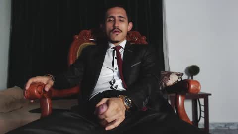 Snapshot of xxxhome_alonexxx chatting on February 21, 2025, 11:10 pm Kev online show from February 21, 2025, 11:10 pm