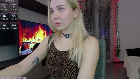 Snapshot of xxxhoneyxx chatting on February 13, 2026, 12:50 am Onlyfanz online show from February 13, 2026, 12:50 am