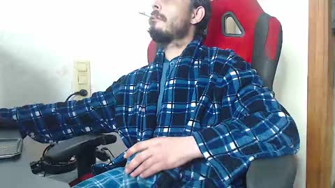 xxxking89 online show from November 16, 2025, 5:29 pm