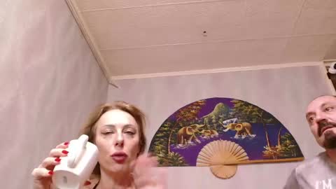 isa and gonzo online show from March 1, 2025, 12:01 pm