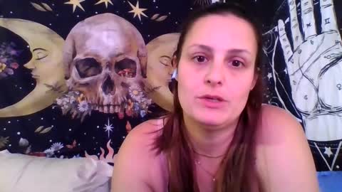 Misti online show from November 6, 2025, 8:32 pm