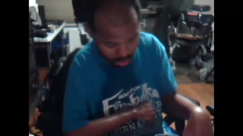 xxxonwheelz online show from October 26, 2025, 4:07 am