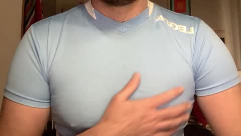 xxxotter online show from December 26, 2024, 11:54 am