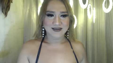 Snapshot of xxxsucksassygirl4u chatting on April 24, 2026, 3:53 am xxxsucksassygirl4u online show from April 24, 2026, 3:53 am