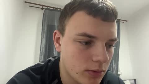 Snapshot of xxxten_ chatting on January 18, 2026, 12:14 am Leo online show from January 18, 2026, 12:14 am