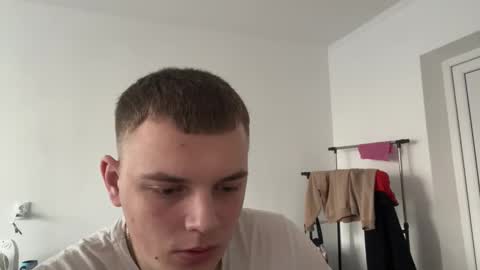 Snapshot of xxxten_ chatting on February 22, 2026, 2:48 pm Leo online show from February 22, 2026, 2:48 pm