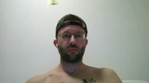 xxxxmarlosxxxxx online show from March 18, 2026, 6:55 pm