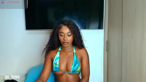 Snapshot of xyoma_browm1 chatting on June 5, 2026, 5:25 am Jessi online show from June 5, 2026, 5:25 am