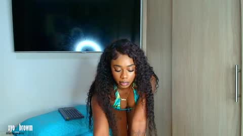 Snapshot of xyoma_browm1 chatting on June 5, 2026, 6:52 am Jessi online show from June 5, 2026, 6:52 am