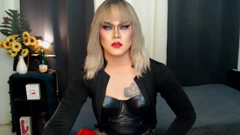 QueenMarina online show from December 24, 2024, 7:55 pm