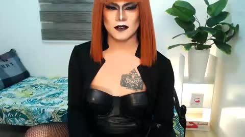 Snapshot of xyournightmarequeenx chatting on February 21, 2026, 11:39 pm QueenMarina online show from February 21, 2026, 11:39 pm