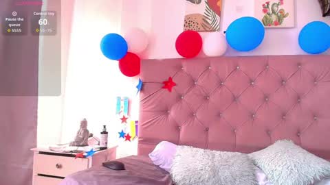 xyren_carter online show from July 8, 2026, 7:40 pm