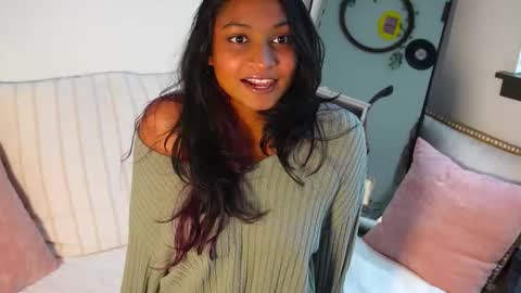 Snapshot of xzaramx chatting on October 22, 2025, 6:51 pm Zara online show from October 22, 2025, 6:51 pm