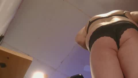 Xzbib online show from February 14, 2026, 12:18 am