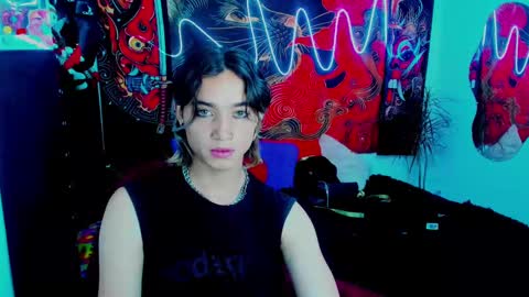 xzerox_ online show from October 9, 2025, 7:06 am