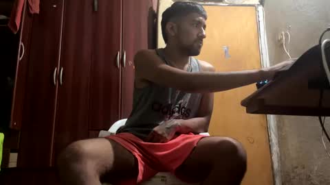 Snapshot of y0ungwithbrowndick chatting on January 26, 2025, 11:17 am BROWN DICK online show from January 26, 2025, 11:17 am