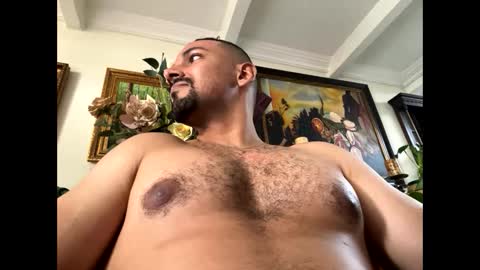 Snapshot of yagofox chatting on September 23, 2025, 8:45 pm Yago Fox online show from September 23, 2025, 8:45 pm