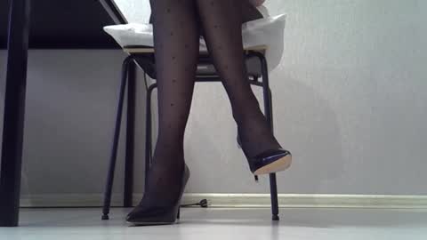 Snapshot of yahi_ko chatting on February 16, 2026, 2:40 am Dina online show from February 16, 2026, 2:40 am