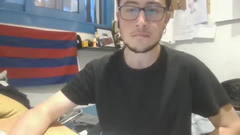 Snapshot of yakajoe97 chatting on December 4, 2024, 4:05 pm yakajoe97 online show from December 4, 2024, 4:05 pm