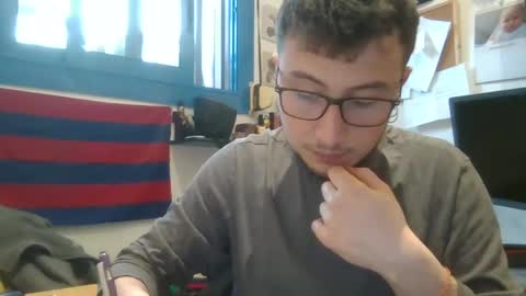 Snapshot of yakajoe97 chatting on March 10, 2025, 10:15 am yakajoe97 online show from March 10, 2025, 10:15 am