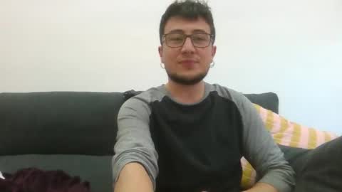 Snapshot of yakajoe97 chatting on December 1, 2025, 2:11 pm yakajoe97 online show from December 1, 2025, 2:11 pm