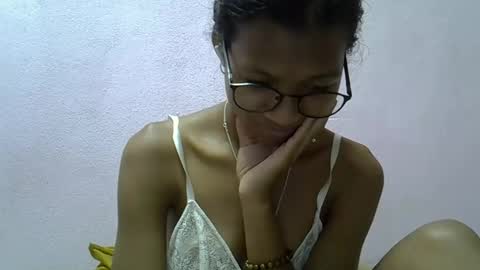 Snapshot of yalane chatting on February 17, 2026, 6:25 pm yalane online show from February 17, 2026, 6:25 pm