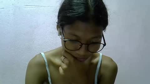 Snapshot of yalane chatting on March 5, 2026, 6:37 pm yalane online show from March 5, 2026, 6:37 pm