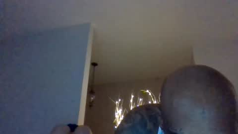 Snapshot of yallfavoritecouple chatting on February 10, 2026, 5:00 am YallFav0rit3couple online show from February 10, 2026, 5:00 am