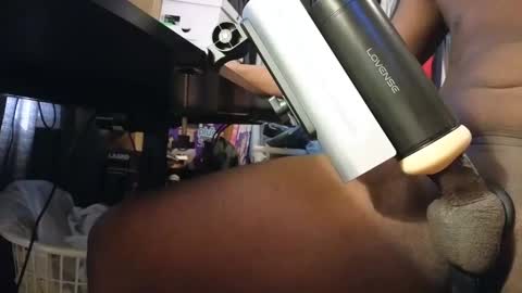 Yames online show from February 16, 2025, 11:26 pm