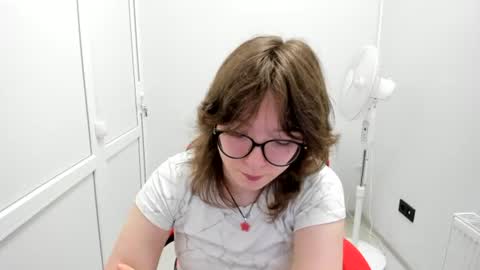 Snapshot of yamihoshii chatting on July 22, 2026, 7:00 am Sofia online show from July 22, 2026, 7:00 am