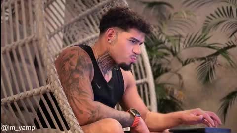 yamp sambrano online show from February 25, 2026, 4:00 am