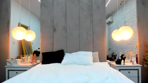 Yana  online show from December 29, 2024, 8:48 pm