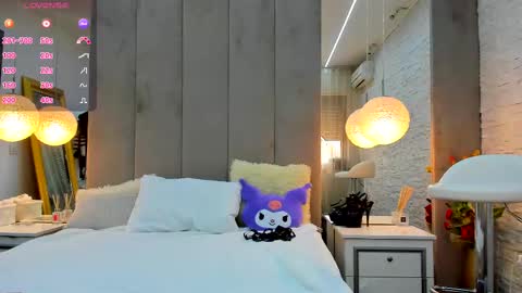 Yana  online show from March 7, 2025, 7:30 am