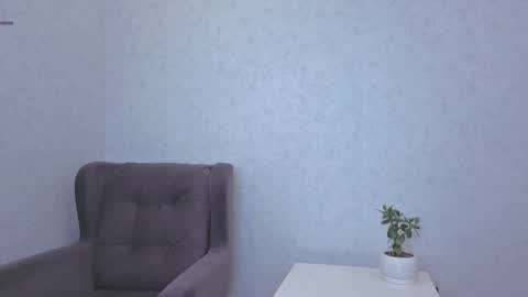 Yana  online show from September 21, 2025, 1:07 am