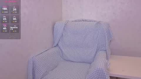 Yana  online show from December 13, 2025, 10:37 pm