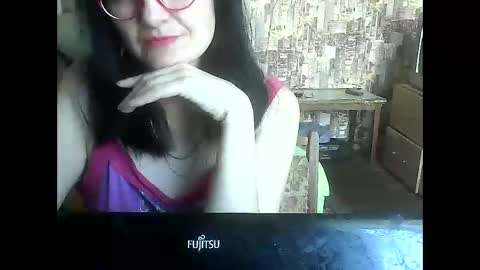 Snapshot of yanafiesta chatting on September 12, 2025, 10:04 am yanafiesta online show from September 12, 2025, 10:04 am
