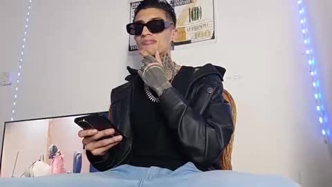 Snapshot of yanfranko420 chatting on February 21, 2026, 7:42 am Yan online show from February 21, 2026, 7:42 am